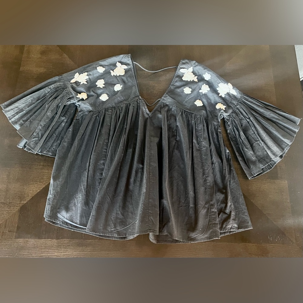 Anthro Maeve Harlow Embroidered Sequin V-Neck XS Black Boho Flutter Sleeve Top - Picture 12 of 15